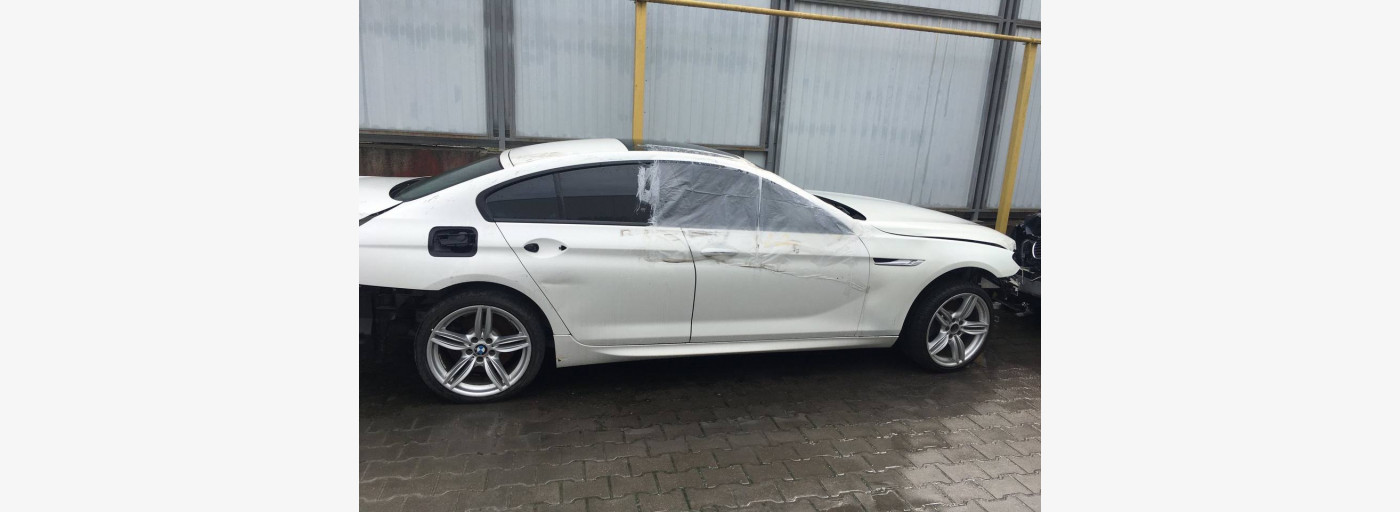 BMW F06